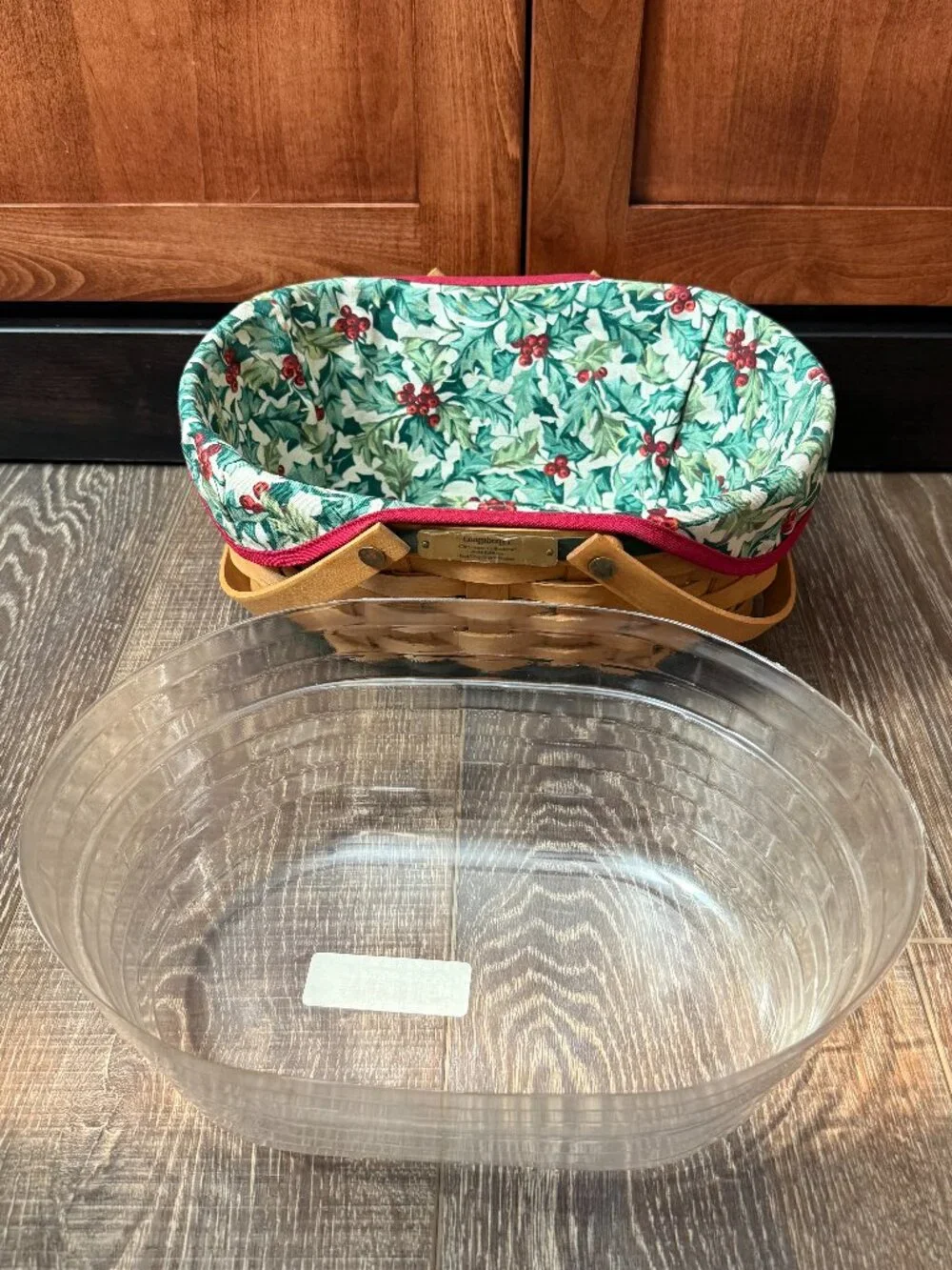 Longaberger-2004 Edition Christmas Collection Get Together Basket with Lid
